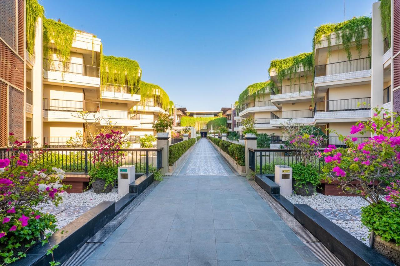 Vouk Hotel And Suites Nusa Dua  Exterior photo
